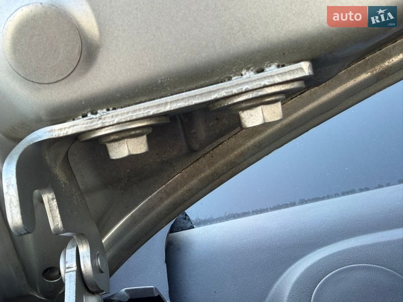 Вантажопасажирський фургон Renault Trafic 2012 в Дубні