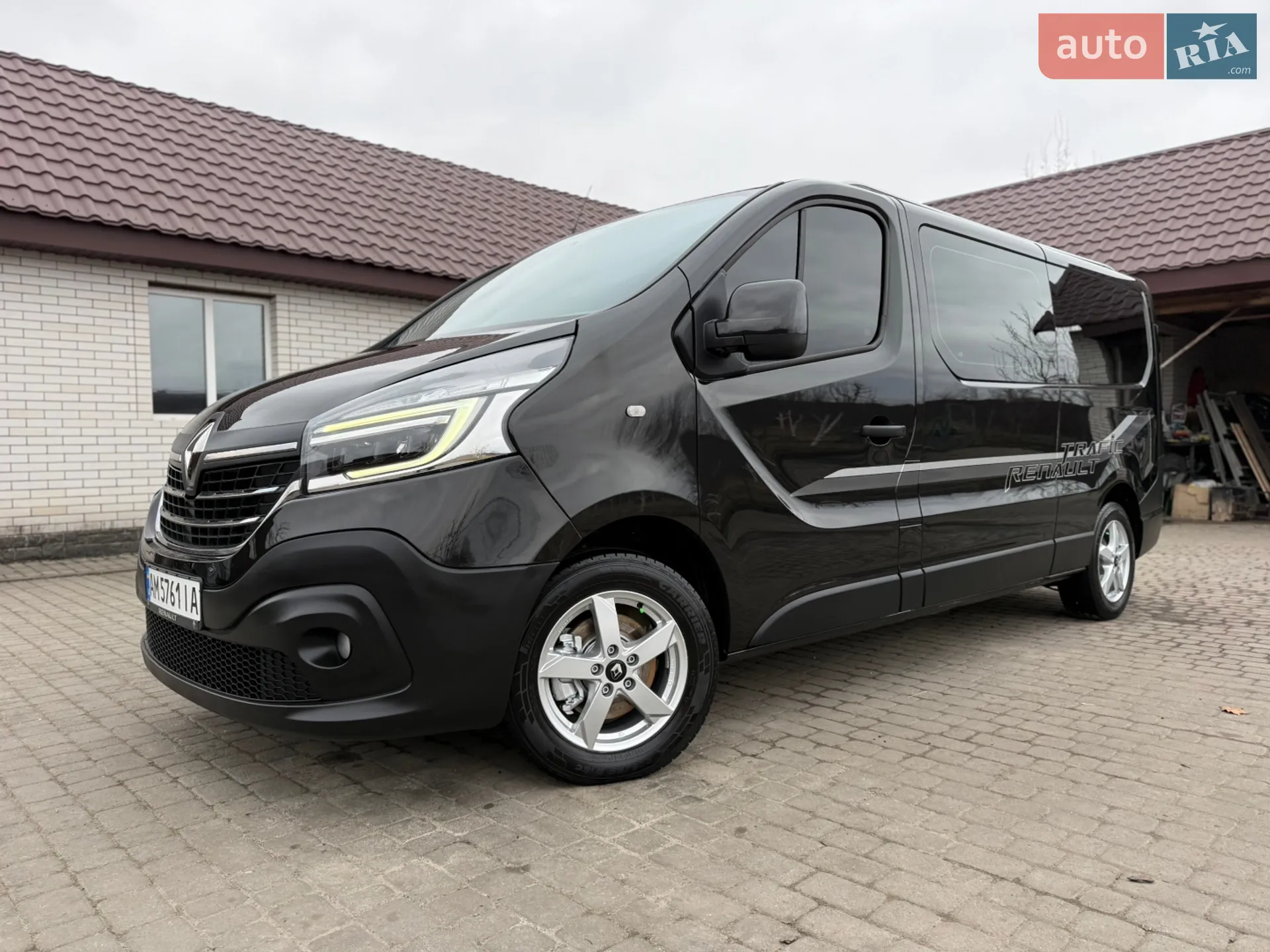 2021 Renault Trafic - фото 1
