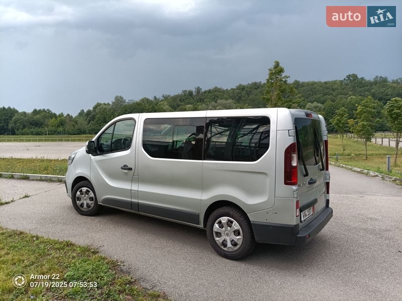 Мікроавтобус Renault Trafic 2022 в Харкові фото 4 Мікроавтобус Renault Trafic 2022 в Харкові
