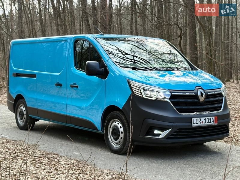 Грузовой фургон Renault Trafic 2022 в Киеве