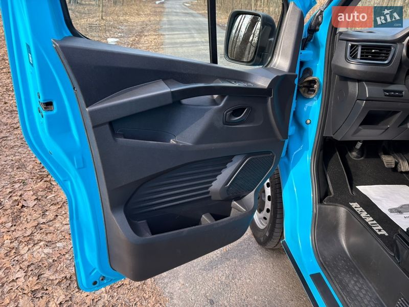 Грузовой фургон Renault Trafic 2022 в Киеве