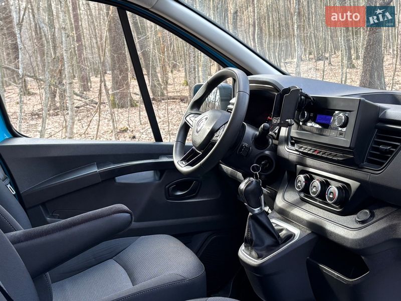 Грузовой фургон Renault Trafic 2022 в Киеве