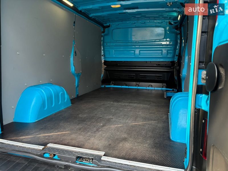 Грузовой фургон Renault Trafic 2022 в Киеве