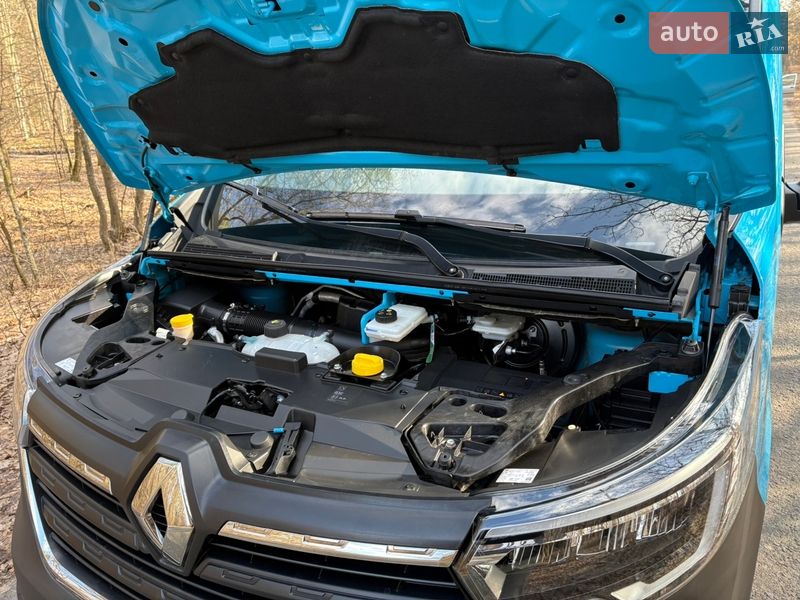 Грузовой фургон Renault Trafic 2022 в Киеве