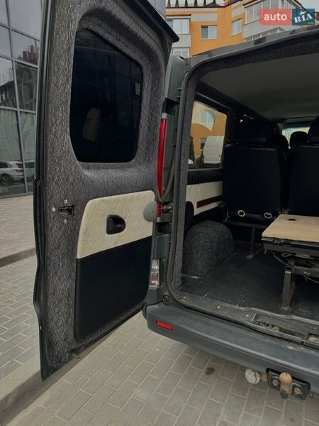 Минивэн Renault Trafic 2008 в Новояворовске