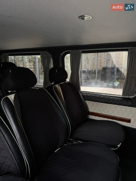 Минивэн Renault Trafic 2008 в Новояворовске