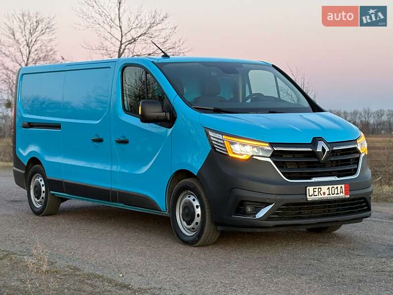 Грузовой фургон Renault Trafic 2022 в Киеве