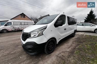 Мінівен Renault Trafic 2015 в Дніпрі