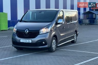 Минивэн Renault Trafic 2016 в Дубно
