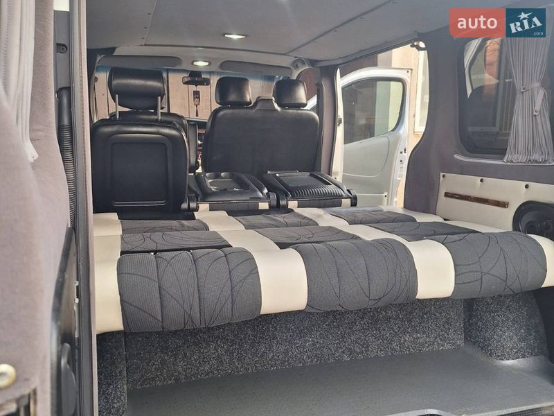 Минивэн Renault Trafic 2007 в Львове