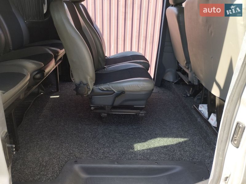 Мінівен Renault Trafic 2007 в Смілі фото 26 Мінівен Renault Trafic 2007 в Смілі