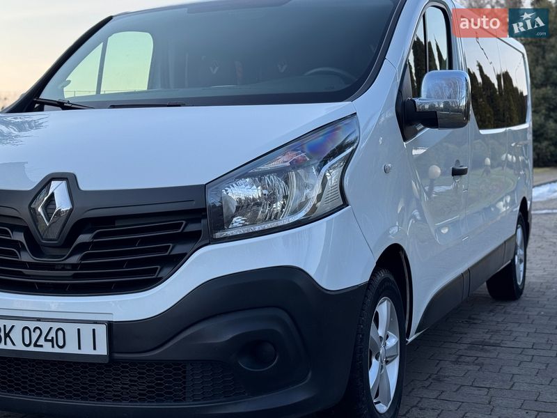 Мінівен Renault Trafic 2018 в Сарнах фото 15 Мінівен Renault Trafic 2018 в Сарнах
