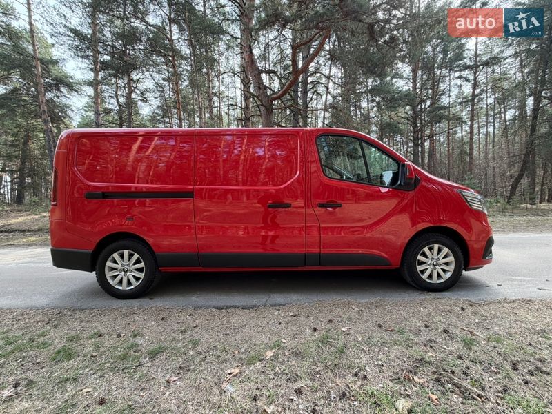 Другие грузовики Renault Trafic 2023 в Киеве