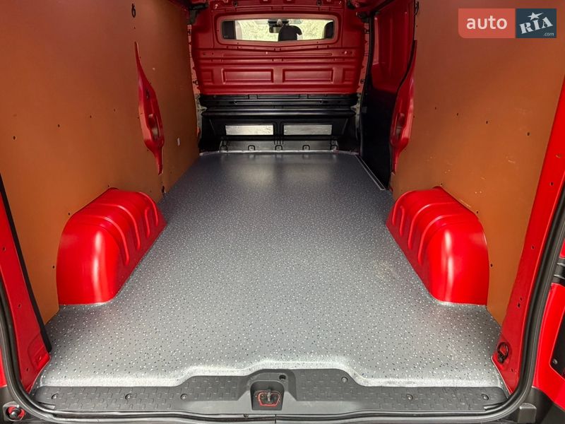 Другие грузовики Renault Trafic 2023 в Киеве