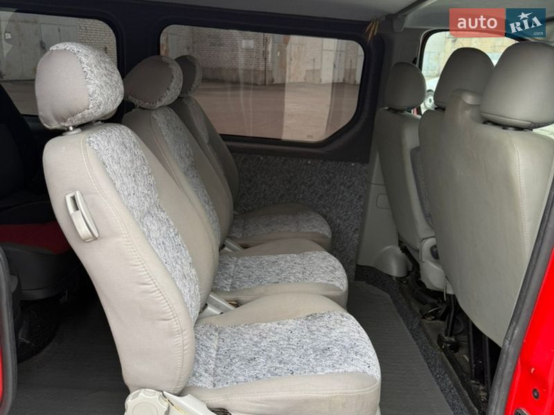 Минивэн Renault Trafic 2006 в Киеве