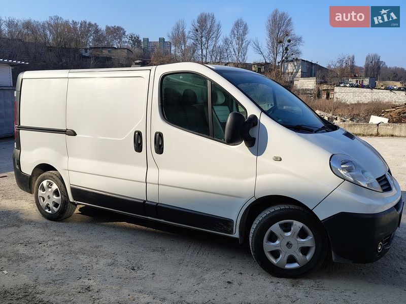 Грузовой фургон Renault Trafic 2014 в Киеве