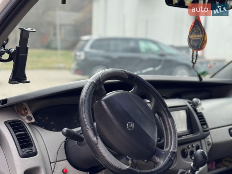 Минивэн Renault Trafic 2006 в Тернополе