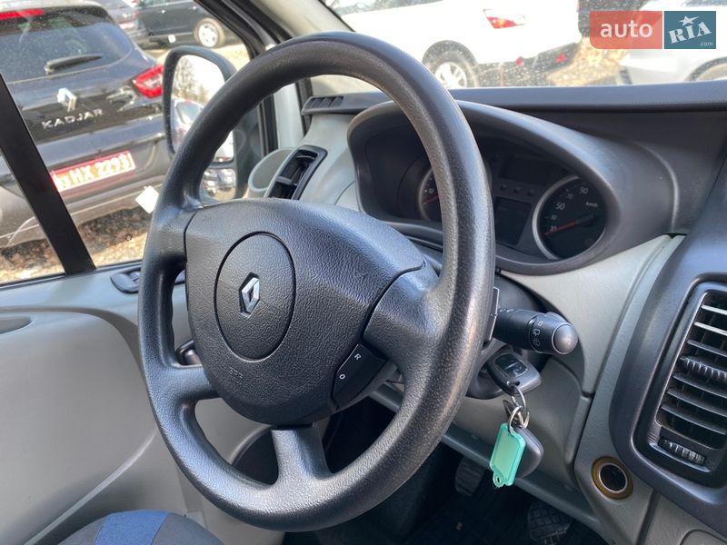 Минивэн Renault Trafic 2012 в Луцке фото 19 Минивэн Renault Trafic 2012 в Луцке