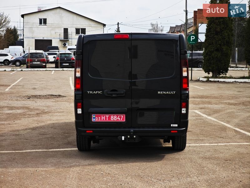 Вантажний фургон Renault Trafic 2020 в Дубні