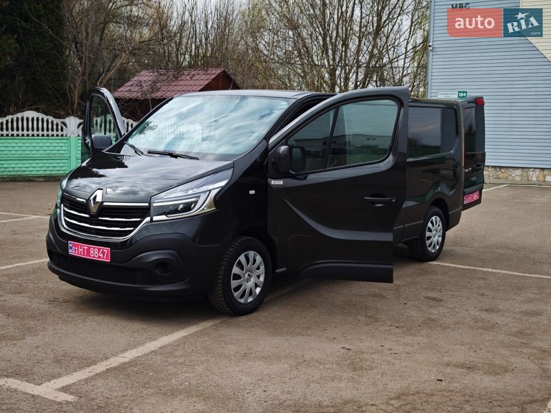 Вантажний фургон Renault Trafic 2020 в Дубні