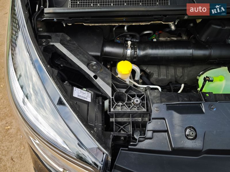 Вантажний фургон Renault Trafic 2020 в Дубні