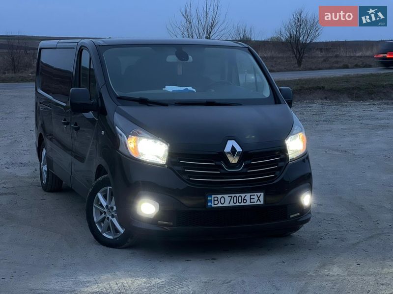 Грузопассажирский фургон Renault Trafic 2016 в Тернополе фото 4 Грузопассажирский фургон Renault Trafic 2016 в Тернополе