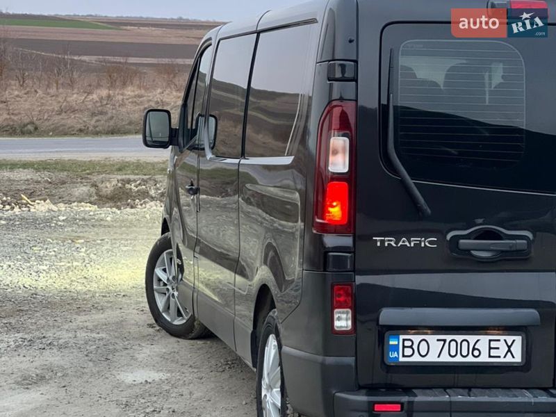 Грузопассажирский фургон Renault Trafic 2016 в Тернополе фото 6 Грузопассажирский фургон Renault Trafic 2016 в Тернополе