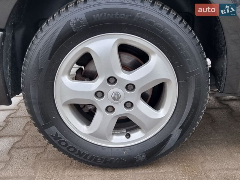 Минивэн Renault Trafic 2012 в Черновцах фото 20 Минивэн Renault Trafic 2012 в Черновцах