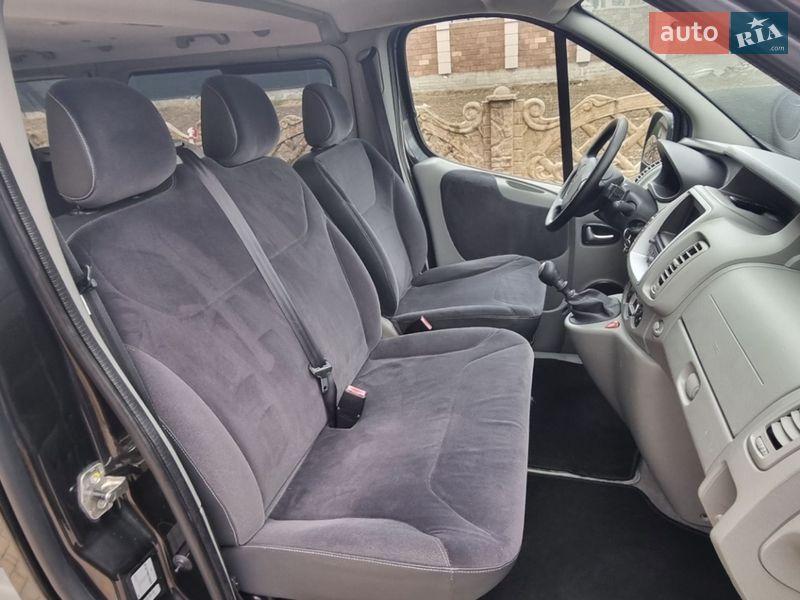 Минивэн Renault Trafic 2012 в Черновцах фото 30 Минивэн Renault Trafic 2012 в Черновцах
