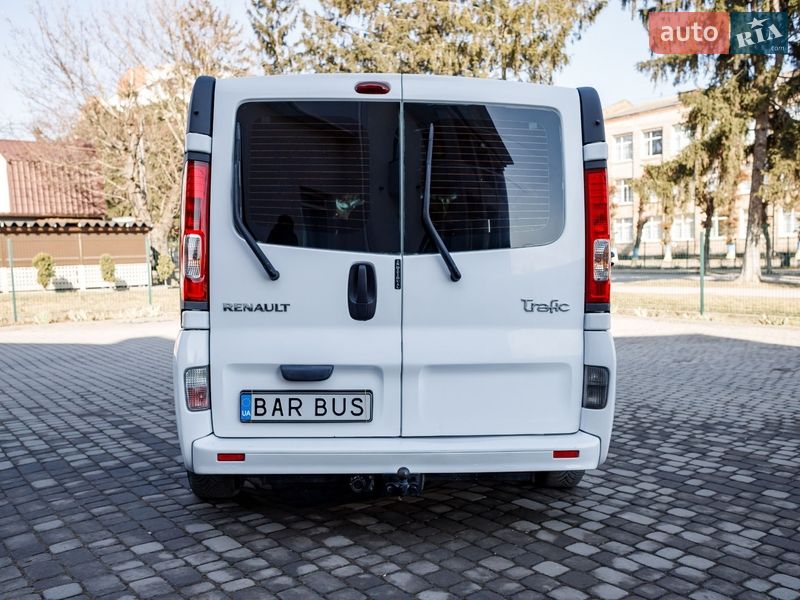 Минивэн Renault Trafic 2007 в Баре фото 7 Минивэн Renault Trafic 2007 в Баре
