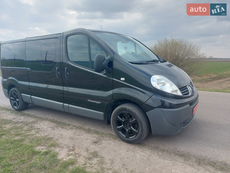 Грузопассажирский фургон Renault Trafic 2012 в Ровно фото 17 Грузопассажирский фургон Renault Trafic 2012 в Ровно