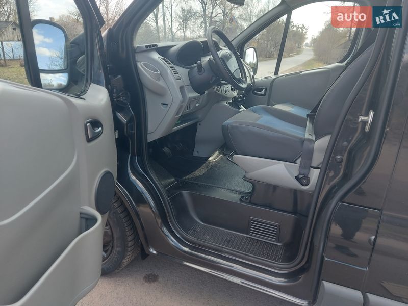 Грузопассажирский фургон Renault Trafic 2012 в Ровно фото 40 Грузопассажирский фургон Renault Trafic 2012 в Ровно