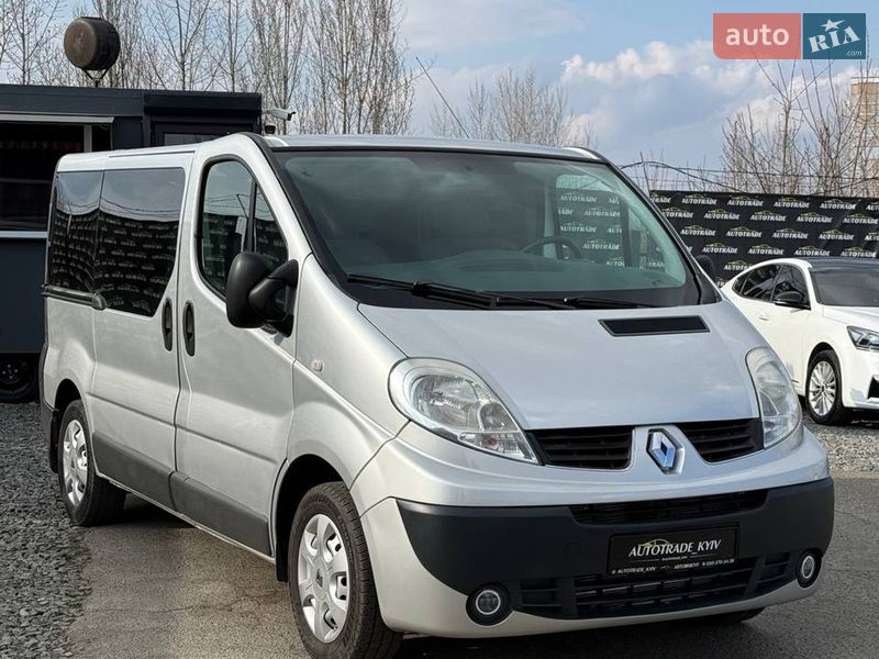 Минивэн Renault Trafic 2010 в Киеве фото 3 Минивэн Renault Trafic 2010 в Киеве