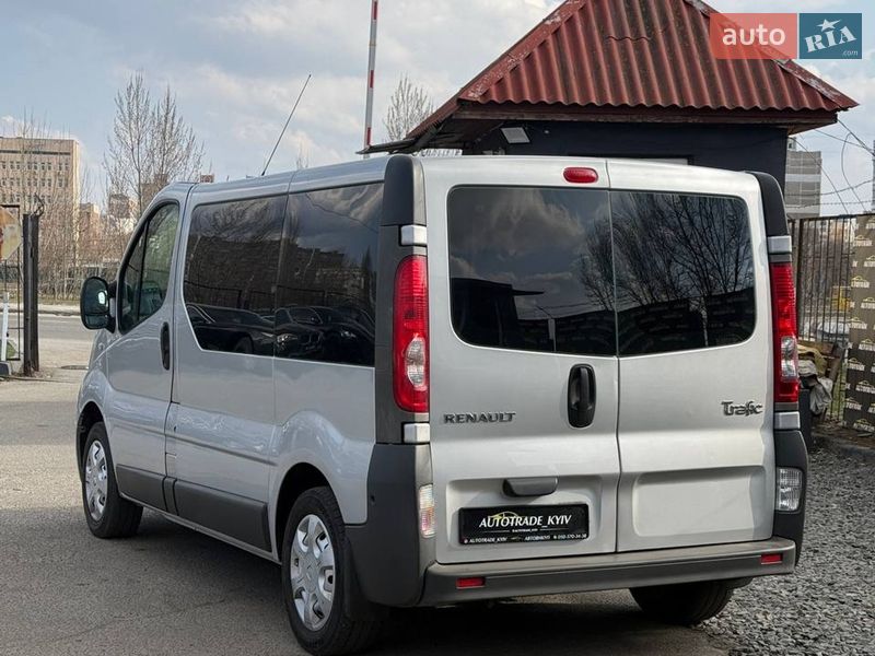 Минивэн Renault Trafic 2010 в Киеве фото 6 Минивэн Renault Trafic 2010 в Киеве