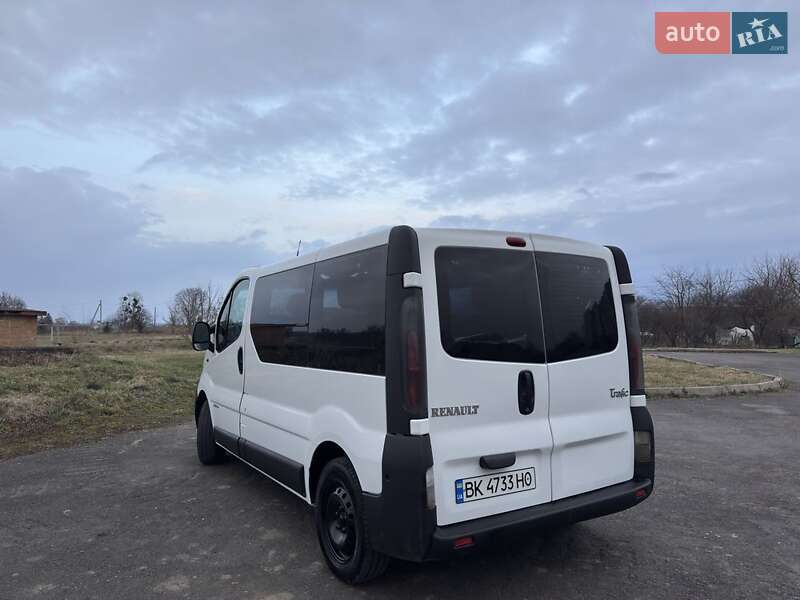 Минивэн Renault Trafic 2004 в Ровно