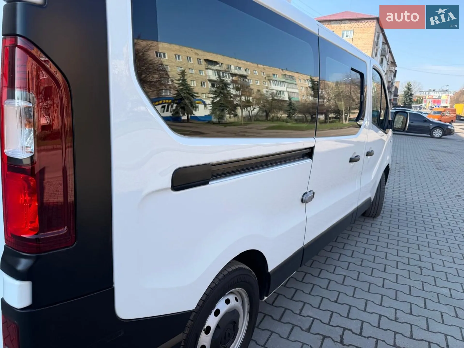2021 Renault Trafic - мініатюра 9
