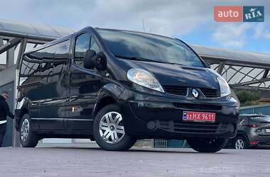Грузопассажирский фургон Renault Trafic 2014 в Ровно