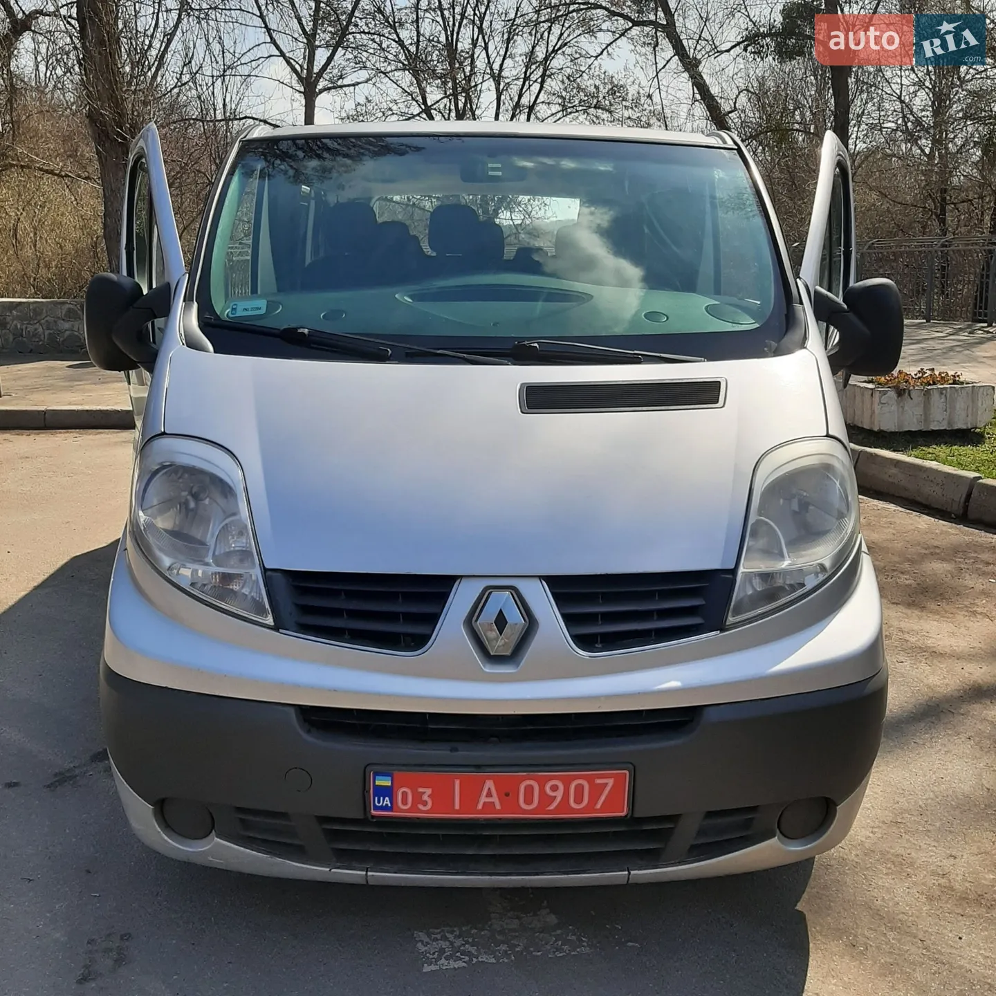2010 Renault Trafic - мініатюра 11