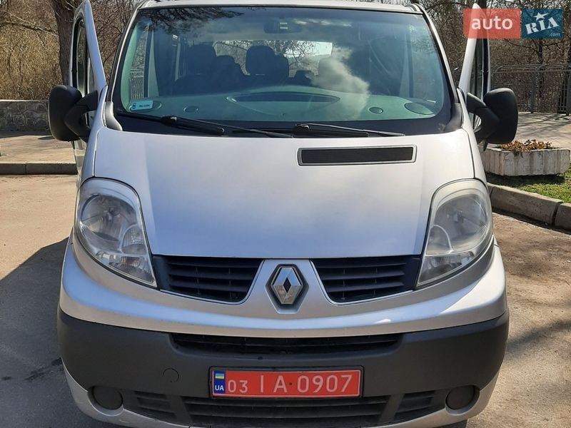 Мінівен Renault Trafic 2010 в Полтаві