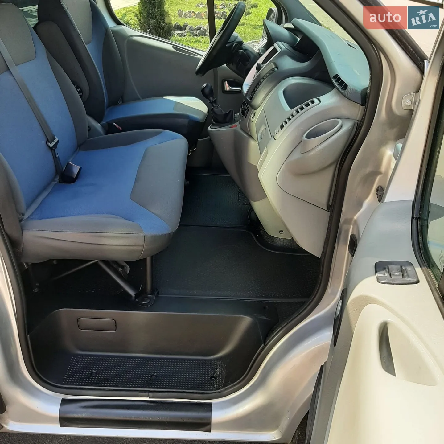 2010 Renault Trafic - мініатюра 73
