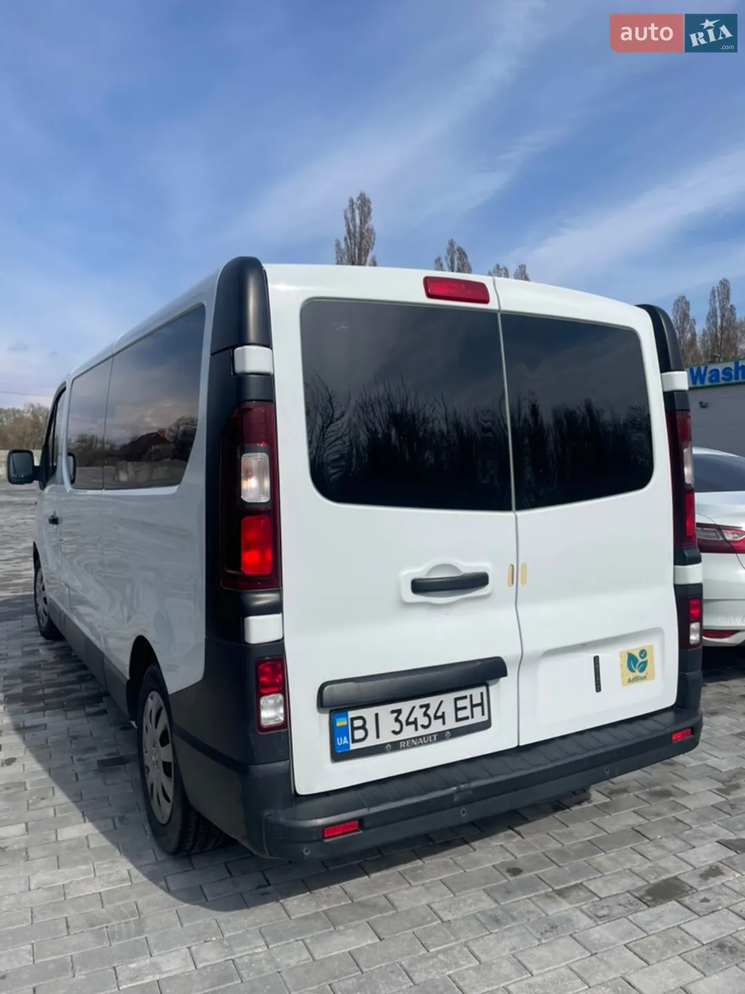 2017 Renault Trafic - мініатюра 3