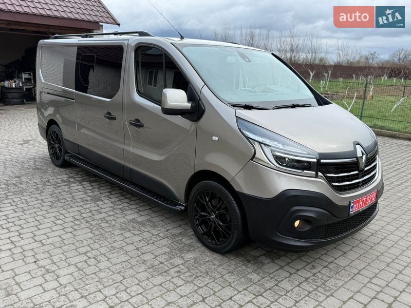 Вантажопасажирський фургон Renault Trafic 2019 в Києві фото 35 Вантажопасажирський фургон Renault Trafic 2019 в Києві