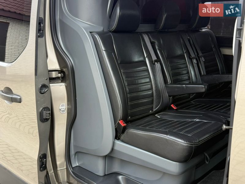 Вантажопасажирський фургон Renault Trafic 2019 в Києві фото 39 Вантажопасажирський фургон Renault Trafic 2019 в Києві