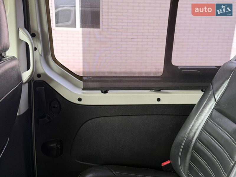 Вантажопасажирський фургон Renault Trafic 2019 в Києві фото 54 Вантажопасажирський фургон Renault Trafic 2019 в Києві