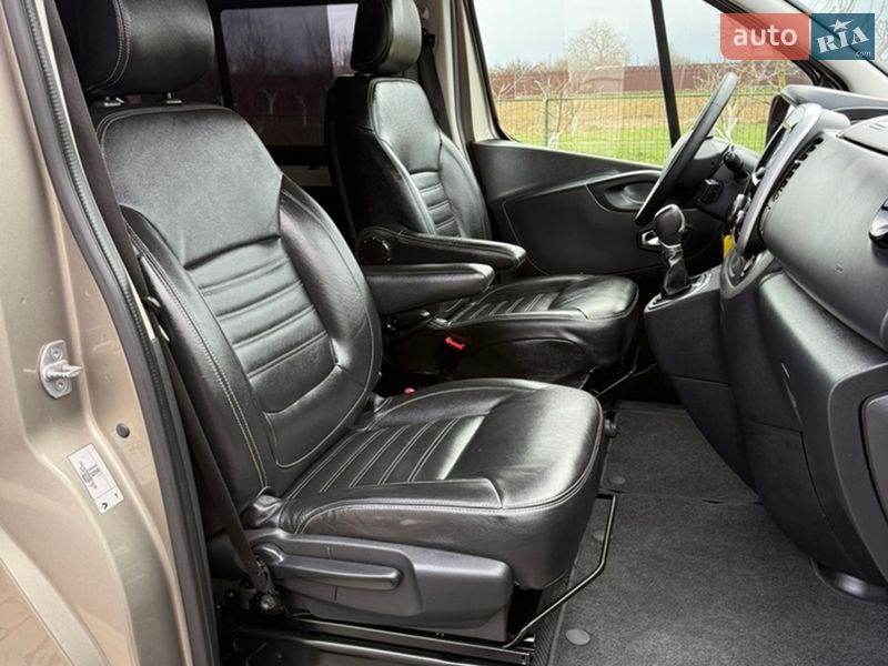 Вантажопасажирський фургон Renault Trafic 2019 в Києві фото 71 Вантажопасажирський фургон Renault Trafic 2019 в Києві