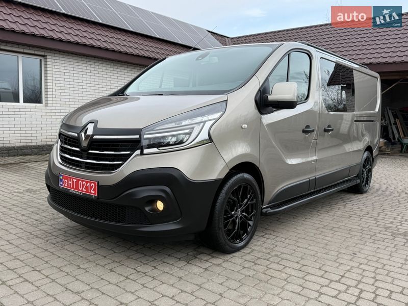 Вантажопасажирський фургон Renault Trafic 2019 в Києві фото 130 Вантажопасажирський фургон Renault Trafic 2019 в Києві