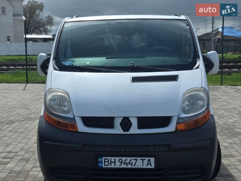 Мінівен Renault Trafic 2003 в Одесі