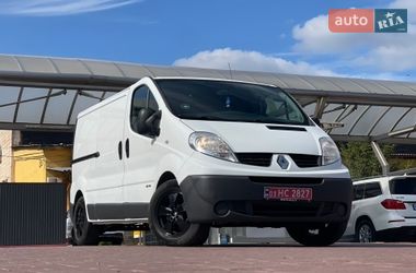 Вантажний фургон Renault Trafic 2013 в Рівному