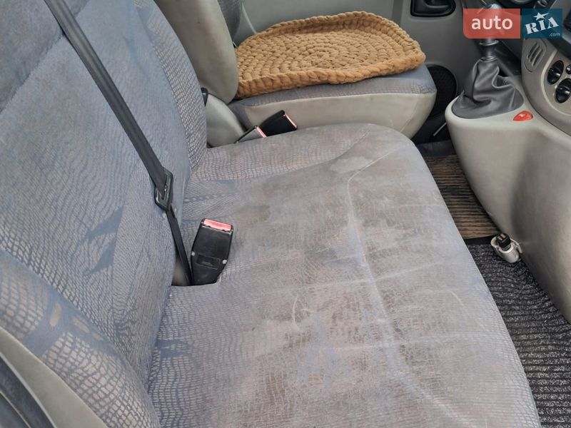 Минивэн Renault Trafic 2005 в Савинцах фото 12 Минивэн Renault Trafic 2005 в Савинцах