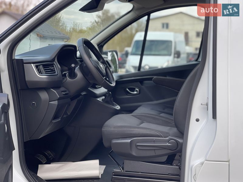 Грузовой фургон Renault Trafic 2023 в Дубно